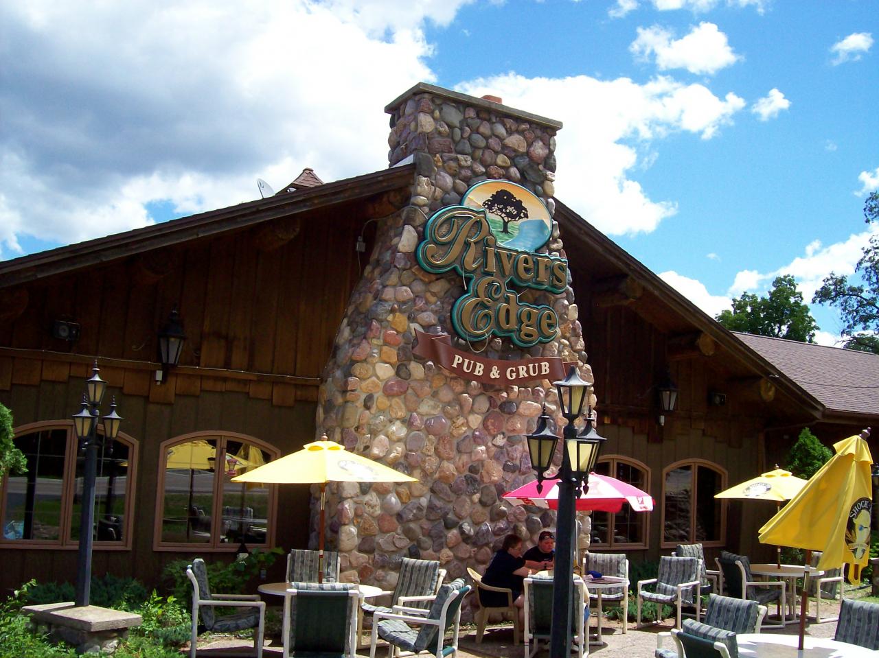 Restaurants Crystal Grand Music Theatre